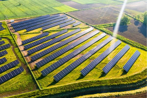 انواع استراکچر خورشیدی روی زمین